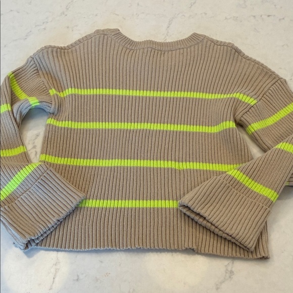 Evereve Emma Crew Stripe Pullover Size Large - Picture 9 of 9